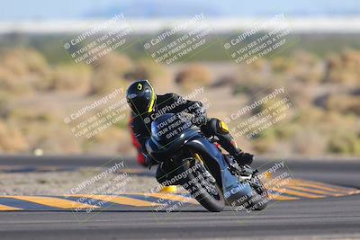 media/Nov-06-2023-Moto Forza (Mon) [[ce023d0744]]/3-Intermediate Group/Session 5 (Turn 4)/